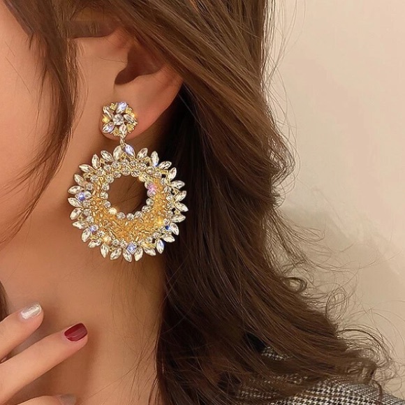 Big Oversized Round Earrings - Picture 4 of 4